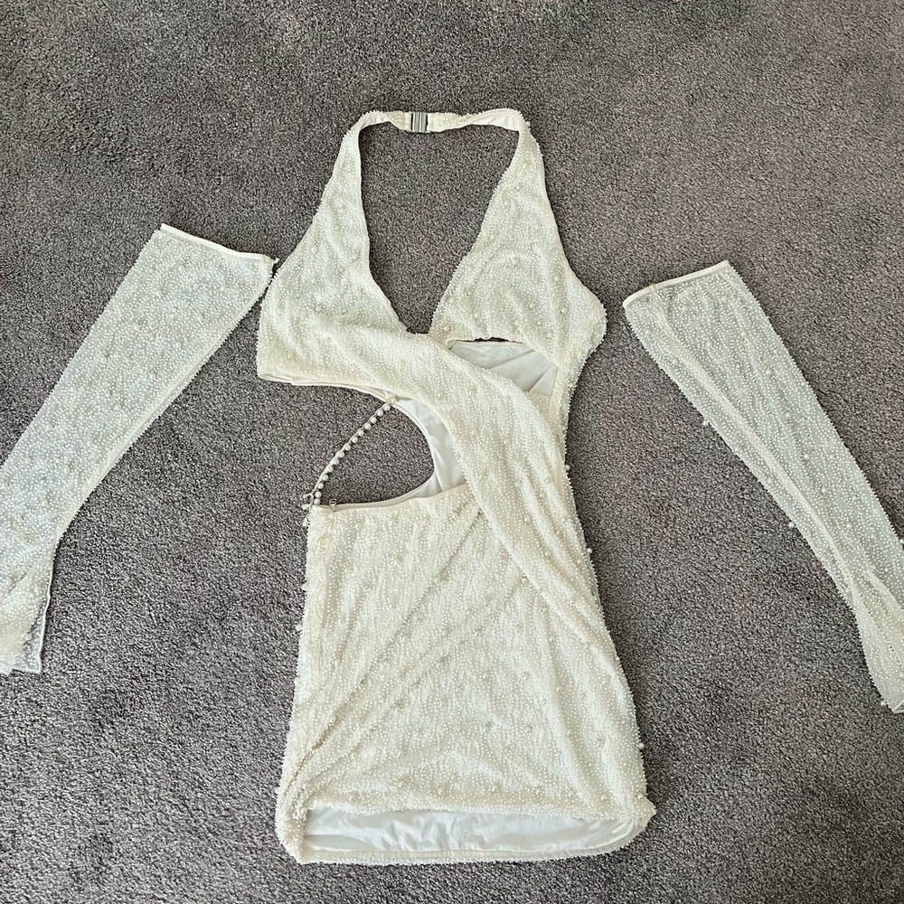 Size: 8 (fits loosely)